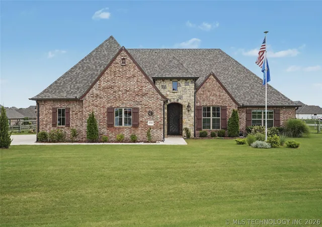 Photo 3 of Single family home for sale at 21314 E 113th Street S, Broken Arrow, OK 74014 | MLS# 2623550 | Listing updated on 2026-09-13