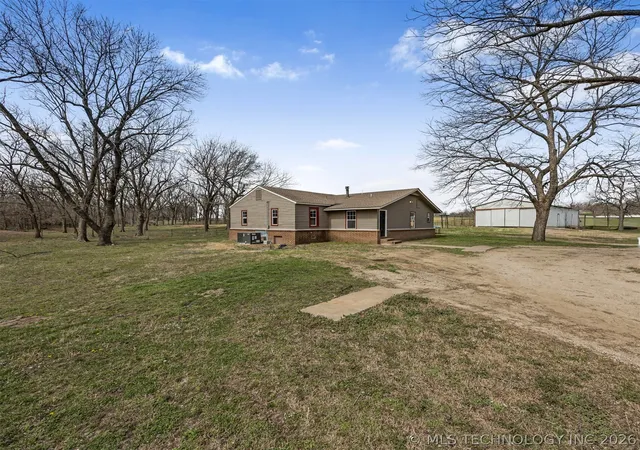 Photo 2 of Single family home for sale at 30740 North 3996, Ramona, OK 74061 | MLS# 2623600 | Listing updated on 2026-09-10