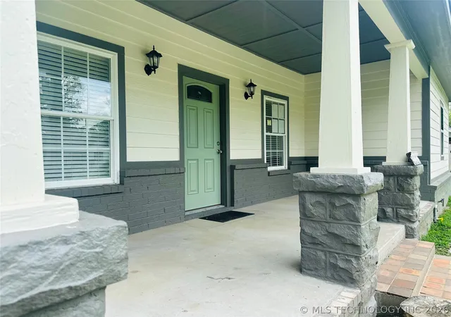 Photo 3 of Single family home for sale at 216 N P St, Muskogee, OK 74403 | MLS# 2623614 | Listing updated on 2026-09-10