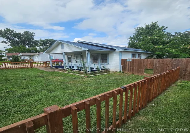 Photo 3 of Single family home for sale at 417 S 47th West Ave, Tulsa, OK 74127 | MLS# 2623664 | Listing updated on 2026-09-03