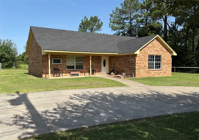 Photo 2 of Sale Pending at 1011 North 49th, Durant, OK 74701 | MLS# 2623403 | Listing updated on 2026-09-17