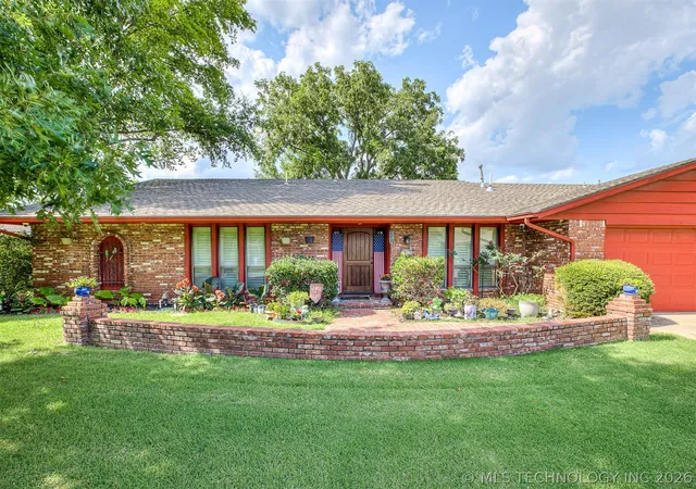 Photo 2 of Sale Pending at 7415 E 70th Street, Tulsa, OK 74133 | MLS# 2623709 | Listing updated on 2026-09-14
