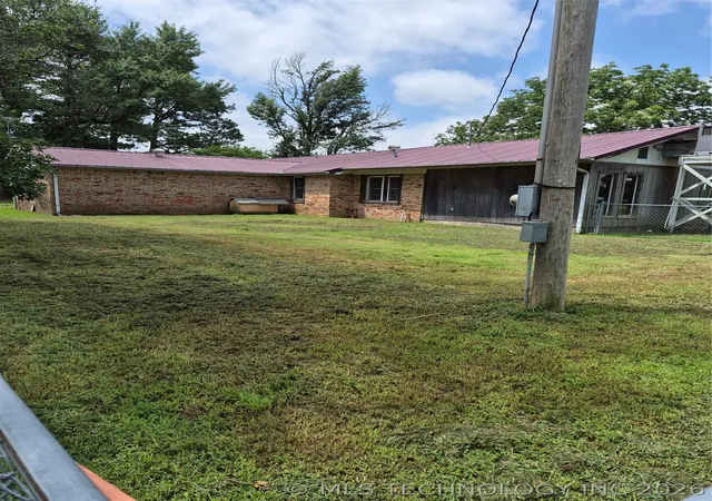 Photo 3 of Sale Pending at 418267 Highway 266, Checotah, OK 74426 | MLS# 2623696 | Listing updated on 2026-09-06