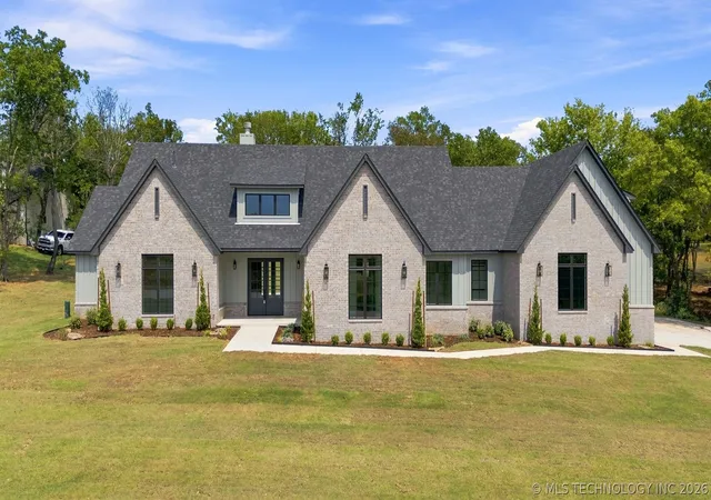 Single family home for sale at 29513 E 106th Street, Coweta, OK 74429 | MLS# 2623782 | Listing updated on 2026-09-08