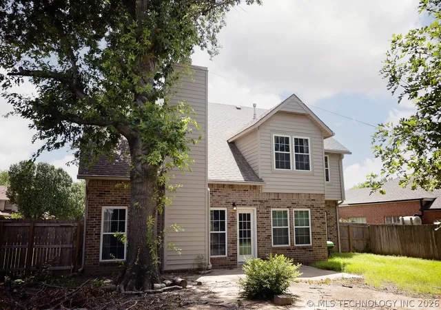 Photo 40 of Single family home for sale at 904 N Hemlock Ave, Broken Arrow, OK 74012 | MLS# 2623751 | Listing updated on 2026-10-07