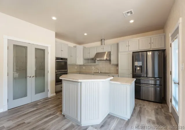 Photo 3 of Single family home for sale at 446490 NE 280 Road, Vinita, OK 74301 | MLS# 2614918 | Listing updated on 2026-09-05