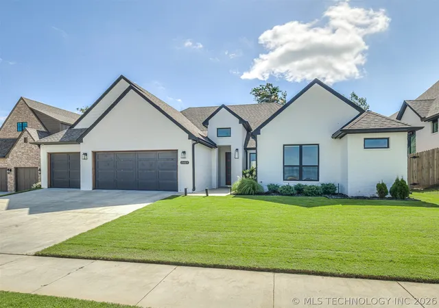 Photo 1 of Sale Pending at 11409 S Nandina Pl, Jenks, OK 74037 | MLS# 2623371 | Listing updated on 2026-09-17