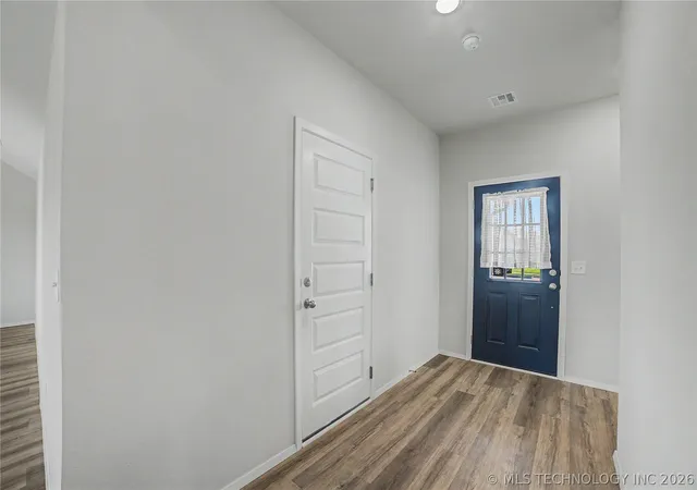 Photo 4 of Sale Pending at 7402 E 89th Street N, Owasso, OK 74055 | MLS# 2623999 | Listing updated on 2026-09-08