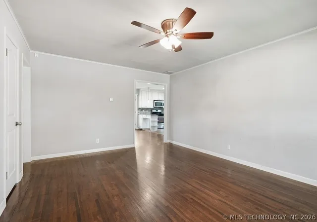Photo 3 of Sale Pending at 3712 S Knoxville Ave, Tulsa, OK 74135 | MLS# 2624050 | Listing updated on 2026-09-09