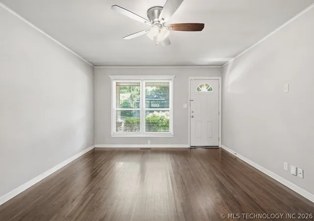 Photo 4 of Sale Pending at 3712 S Knoxville Ave, Tulsa, OK 74135 | MLS# 2624050 | Listing updated on 2026-09-09