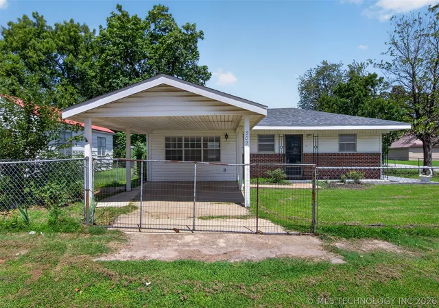 Photo 1 of Single family home for sale at 202 N Talihina St, Salina, OK 74365 | MLS# 2624090 | Listing updated on 2026-09-08