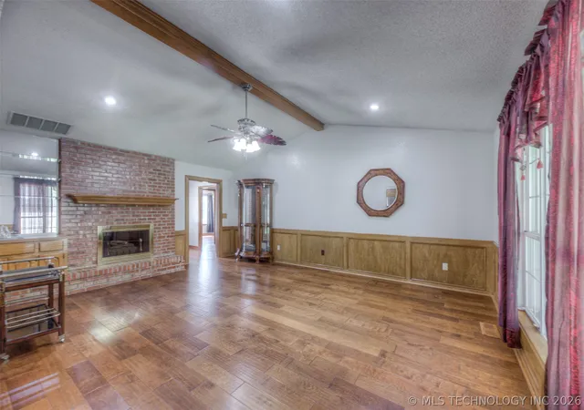 Photo 4 of Single family home for sale at 10906 S 84th Eastavenue, Tulsa, OK 74133 | MLS# 2623972 | Listing updated on 2026-09-04