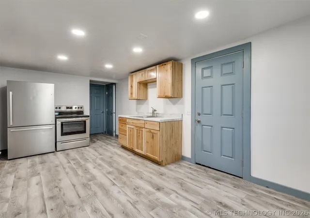 Photo 3 of Single family home for sale at 408 N Lincoln Ave, Sand Springs, OK 74063 | MLS# 2623850 | Listing updated on 2026-09-14