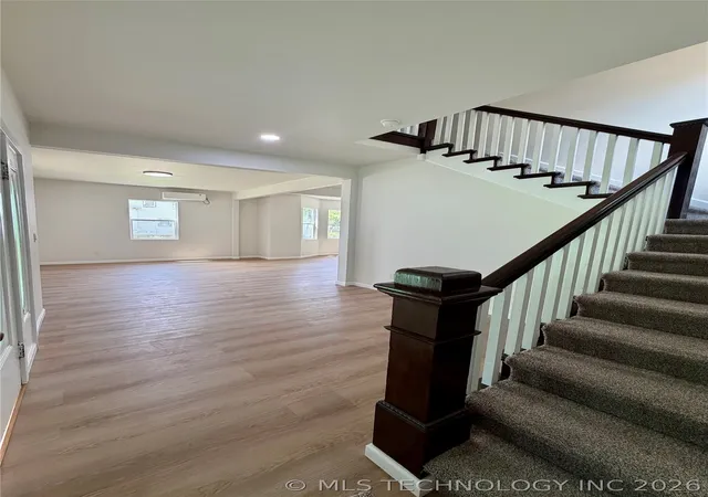 Photo 3 of Sale Pending at 1301 Summit St, Muskogee, OK 74403 | MLS# 2623923 | Listing updated on 2026-09-10
