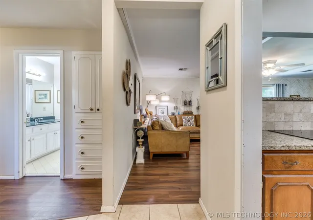 Photo 4 of Sale Pending at 3830 S 90th Eastavenue, Tulsa, OK 74145 | MLS# 2624058 | Listing updated on 2026-08-31