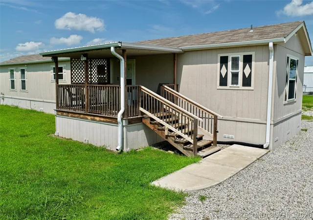 Photo 2 of Manufactured home for sale at 114165 S 4201 Road, Checotah, OK 74426 | MLS# 2623942 | Listing updated on 2026-09-01
