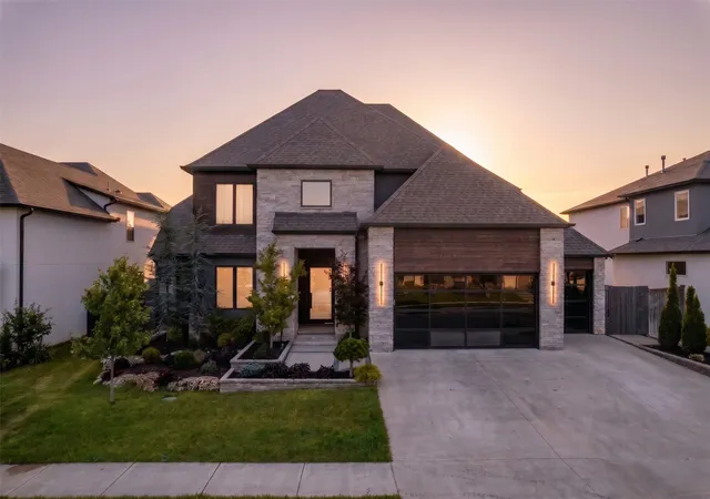 Photo 1 of Single family home for sale at 11906 S Urbana Ave, Tulsa, OK 74137 | MLS# 2624217 | Listing updated on 2026-09-04