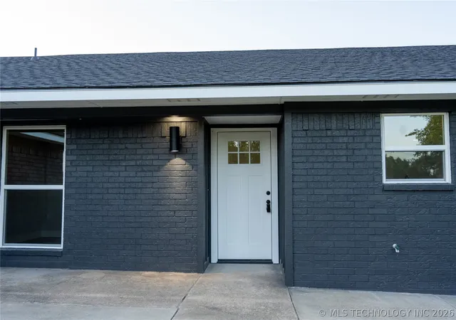 Photo 2 of Sale Pending at 6976 Lakeside Cir, Kingston, OK 73439 | MLS# 2623716 | Listing updated on 2026-09-09