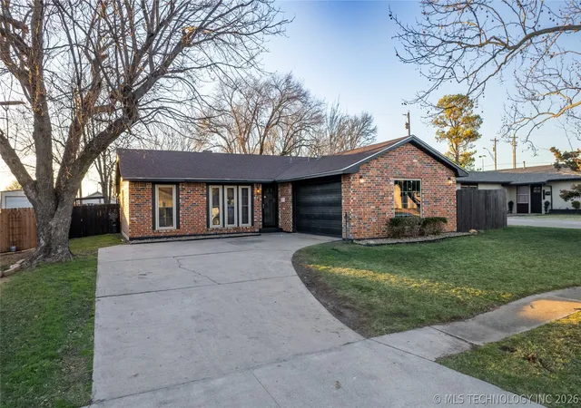 Photo 1 of Sale Pending at 1107 Osage, Ardmore, OK 73401 | MLS# 2622504 | Listing updated on 2026-09-09