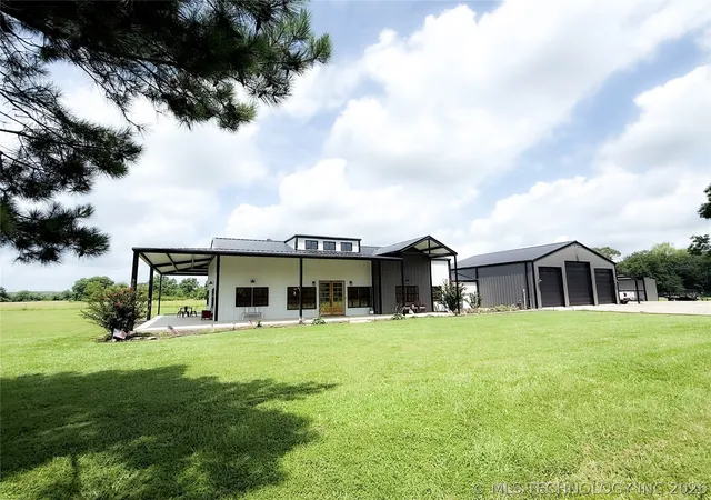 Photo 3 of Sale Pending at 986 North 4430, Valliant, OK 74764 | MLS# 2624350 | Listing updated on 2026-08-30