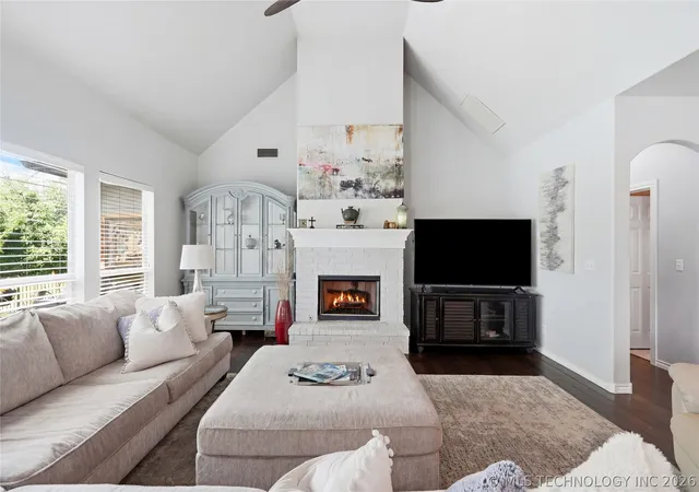 Photo 3 of Single family home for sale at 417 W 119th Street, Jenks, OK 74037 | MLS# 2624301 | Listing updated on 2026-09-13
