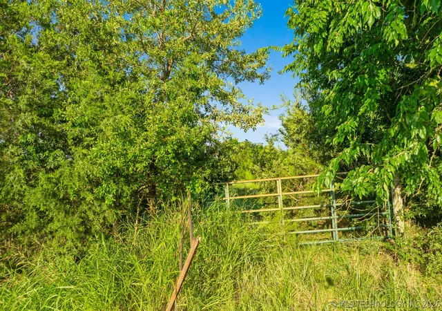Photo 2 of Land for sale at 1093 N 4260 Road, Hugo, OK 74743 | MLS# 2624392 | Listing updated on 2026-09-21