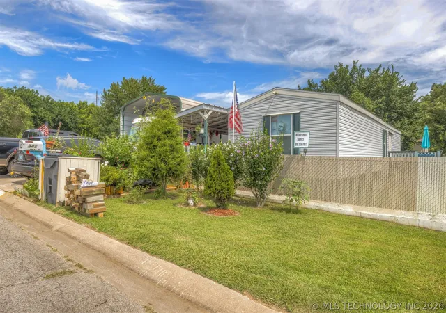 Photo 1 of Manufactured home for sale at 941 W 139th Place, Glenpool, OK 74033 | MLS# 2624435 | Listing updated on 2026-08-30