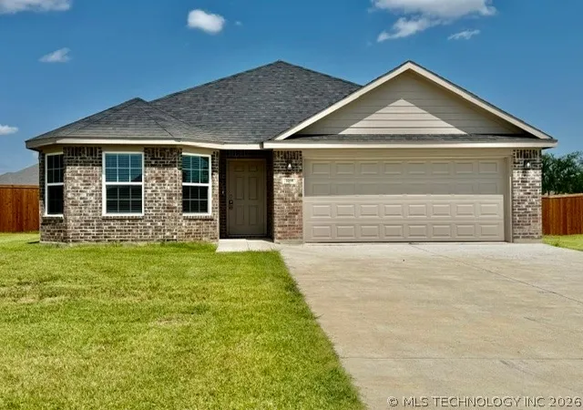 Photo 1 of Single family home for sale at 3216 Seabiscuit St, Durant, OK 74701 | MLS# 2624469 | Listing updated on 2026-08-31