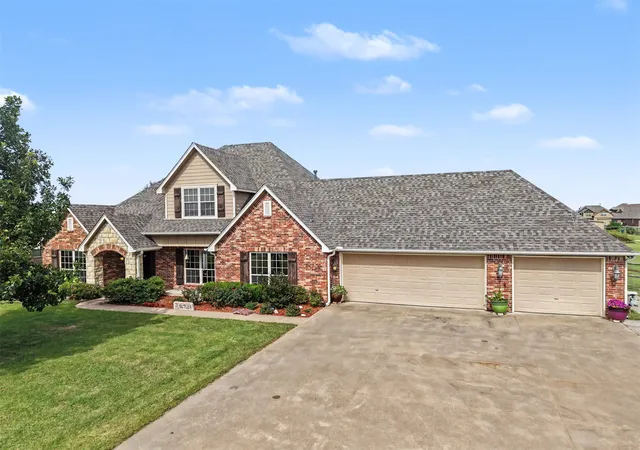 Photo 1 of Sale Pending at 14391 N Sandstone Ave, Skiatook, OK 74070 | MLS# 2624507 | Listing updated on 2026-09-09