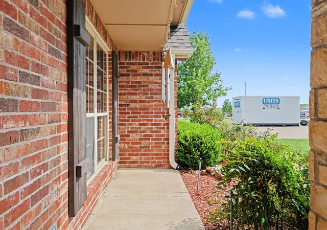 Photo 3 of Sale Pending at 14391 N Sandstone Ave, Skiatook, OK 74070 | MLS# 2624507 | Listing updated on 2026-09-09