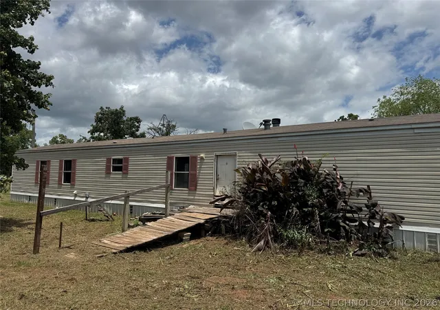Photo 2 of Manufactured home for sale at 17225 S 299th Westavenue, Bristow, OK 74010 | MLS# 2623292 | Listing updated on 2026-09-12