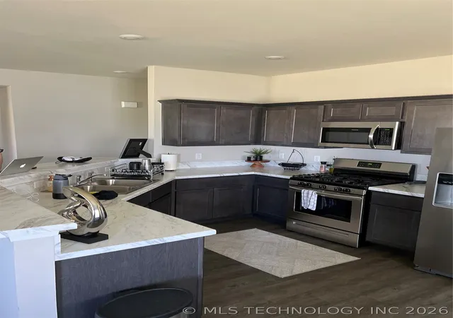 Photo 4 of Single family home for sale at 29325 E 79th Terrace S, Broken Arrow, OK 74014 | MLS# 2624611 | Listing updated on 2026-09-10