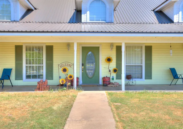 Photo 3 of Single family home for sale at 9735 E Sandy Crk Rd, Coleman, OK 73432 | MLS# 2624601 | Listing updated on 2026-09-09