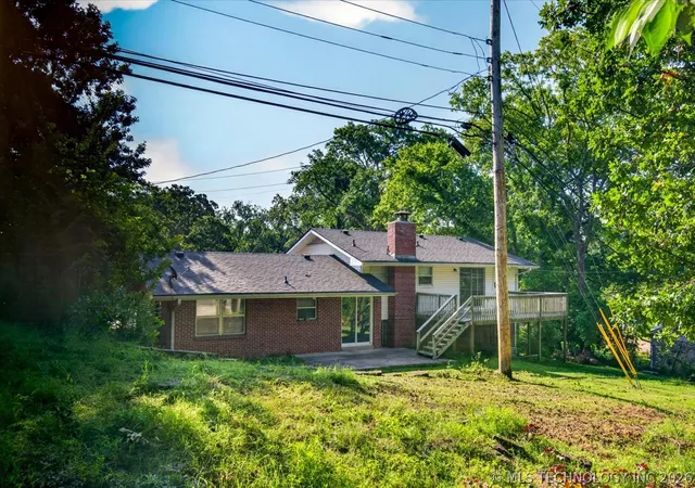 Photo 3 of Single family home for sale at 833 Winding Way, Bartlesville, OK 74006 | MLS# 2624674 | Listing updated on 2026-09-13
