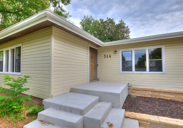 Photo 3 of Single family home for sale at 514 W Wichita Ave, Cleveland, OK 74020 | MLS# 2624724 | Listing updated on 2026-08-31