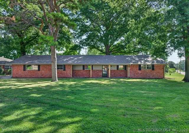 Photo 2 of Single family home for sale at 1428 Melmart, Bartlesville, OK 74006 | MLS# 2623536 | Listing updated on 2026-09-01