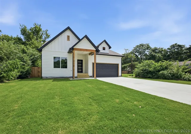 Photo 1 of Sale Pending at 3118 E Archer St, Tulsa, OK 74110 | MLS# 2624617 | Listing updated on 2026-08-30