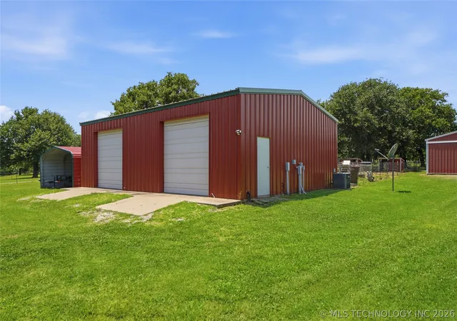 Photo 2 of Single family home for sale at 17916 N 124th Westavenue, Skiatook, OK 74070 | MLS# 2624764 | Listing updated on 2026-09-11