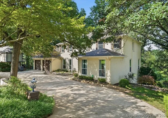 Photo 1 of Single family home for sale at 10654 S 66th Eastavenue, Tulsa, OK 74133 | MLS# 2624669 | Listing updated on 2026-09-14