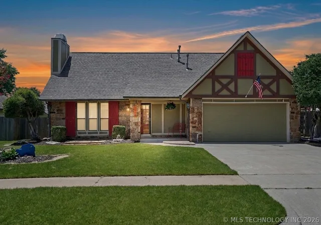 Photo 1 of Single family home for sale at 1216 S 31st Street, Broken Arrow, OK 74014 | MLS# 2622681 | Listing updated on 2026-09-11