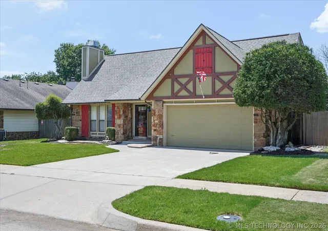 Photo 3 of Single family home for sale at 1216 S 31st Street, Broken Arrow, OK 74014 | MLS# 2622681 | Listing updated on 2026-09-11