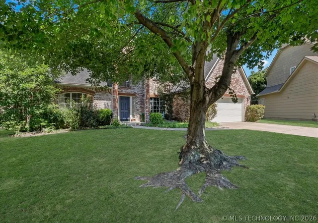 Photo 2 of Single family home for sale at 8804 S 91st Eastavenue, Tulsa, OK 74133 | MLS# 2624783 | Listing updated on 2026-09-14