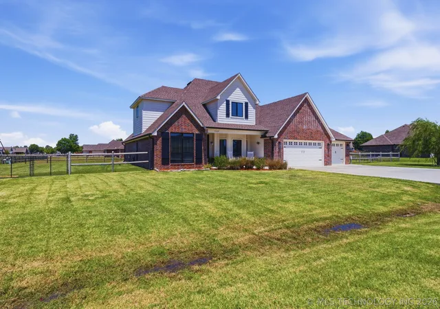 Photo 1 of Single family home for sale at 7109 E 143rd Street, Collinsville, OK 74021 | MLS# 2624673 | Listing updated on 2026-10-01