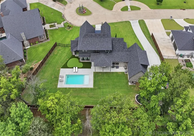Photo 2 of Single family home for sale at 7785 Forest Ln, Tulsa, OK 74132 | MLS# 2624719 | Listing updated on 2026-09-04