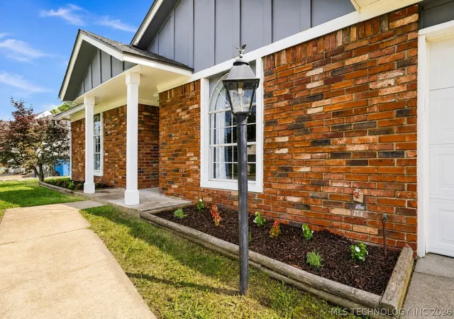 Photo 2 of Single family home for sale at 10138 E 24th Place, Tulsa, OK 74129 | MLS# 2624903 | Listing updated on 2026-09-14