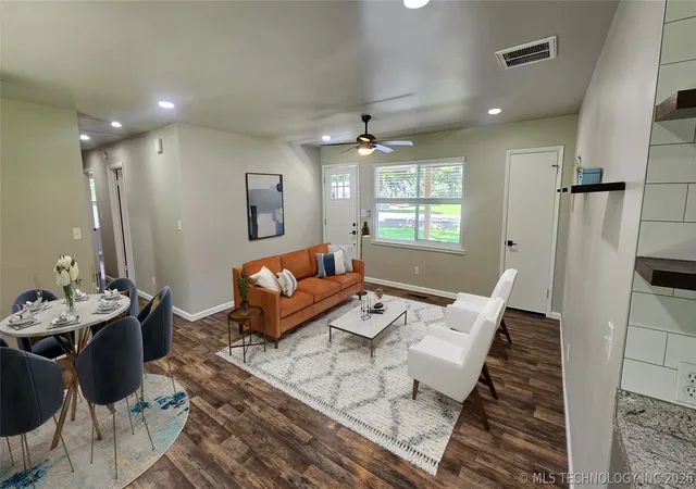 Photo 3 of Sale Pending at 8121 E 124th Street S, Bixby, OK 74008 | MLS# 2624904 | Listing updated on 2026-09-10