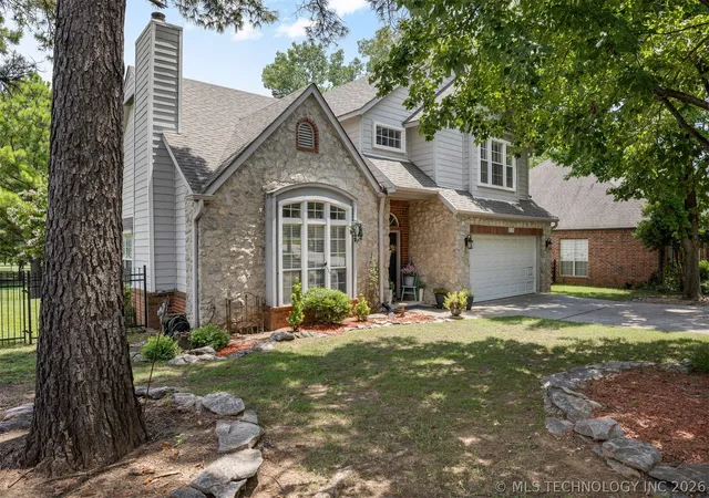 Photo 3 of Single family home for sale at 8105 S 86th Avenue, Tulsa, OK 74133 | MLS# 2624916 | Listing updated on 2026-09-08