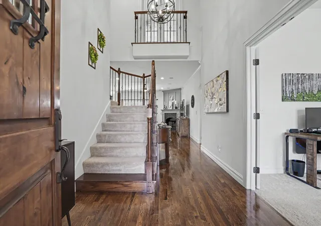 Photo 3 of Sale Pending at 306 W 127th Place S, Jenks, OK 74037 | MLS# 2624735 | Listing updated on 2026-08-29