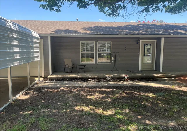 Photo 3 of Single family home for sale at 206 N Sunset, Madill, OK 73446 | MLS# 2625171 | Listing updated on 2026-09-29