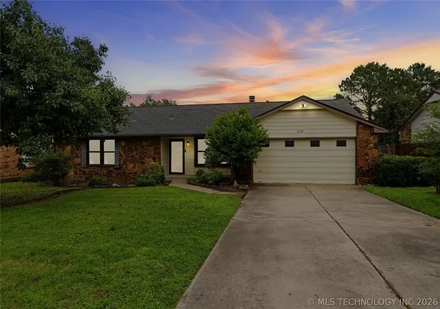 Photo 1 of Sale Pending at 1809 S 84th East Ave, Tulsa, OK 74112 | MLS# 2625155 | Listing updated on 2026-09-01